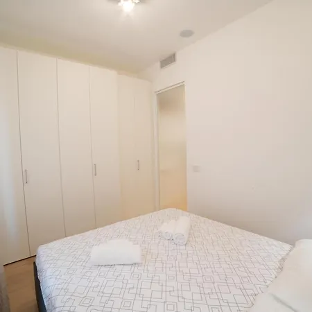Navigli-Centro-Universita, Amazing New Apartment Milan Exterior photo